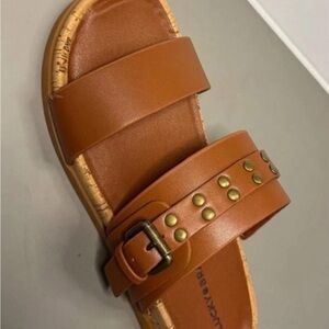 Lucky Brand Tan Studded Buckle Sandals Size 5.5